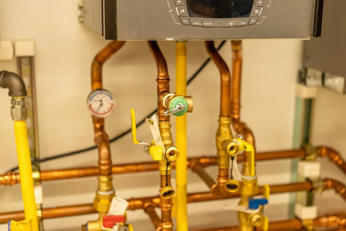 Licensed technician providing Sewer Cleanout for a homeowner in Fort Pierce North